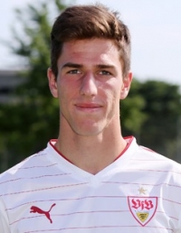 Milos Degenek