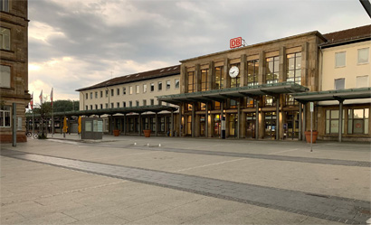 Auch am Bahnhofsplatz: Keine FCK-Fans in Sicht