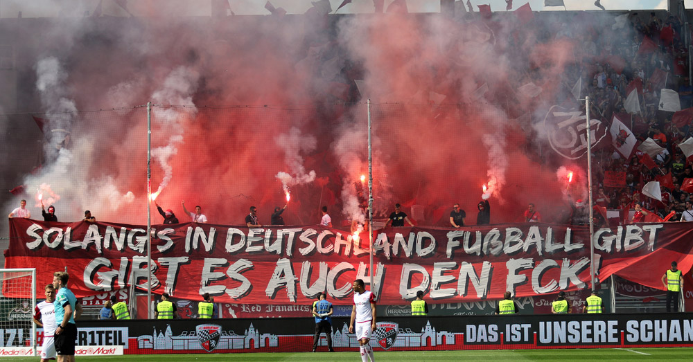 Solang's in Deutschland Fußball gibt ...