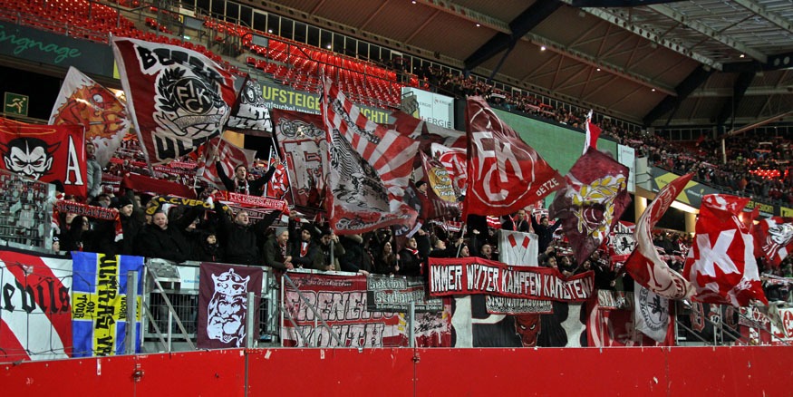 Fanfotos 1 Fc Nürnberg 1 Fc Kaiserslautern 2 1 1 1 Der Betze Brennt