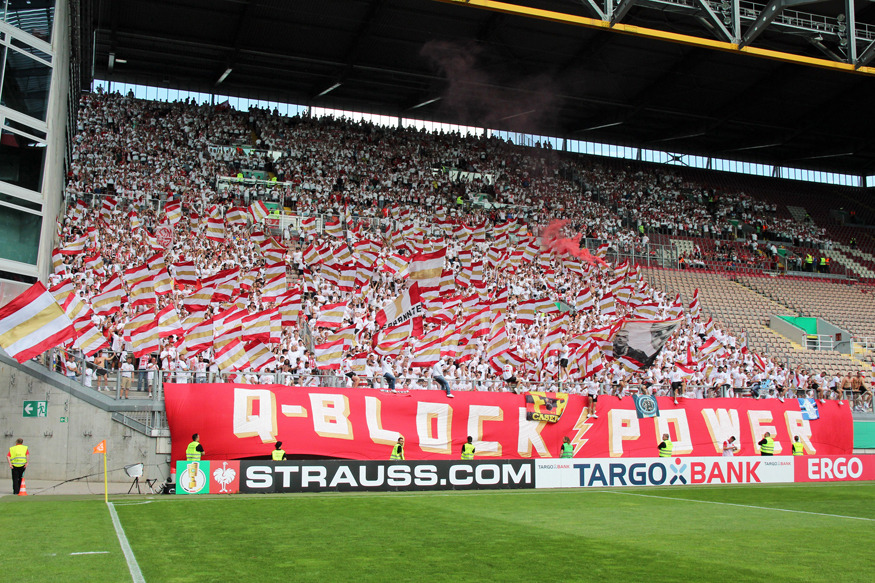 Der Gästeblock gegen Mainz