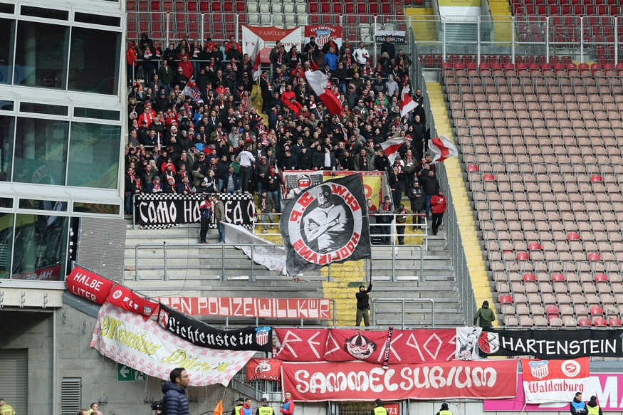 Zwickau-Fans im Gästeblock