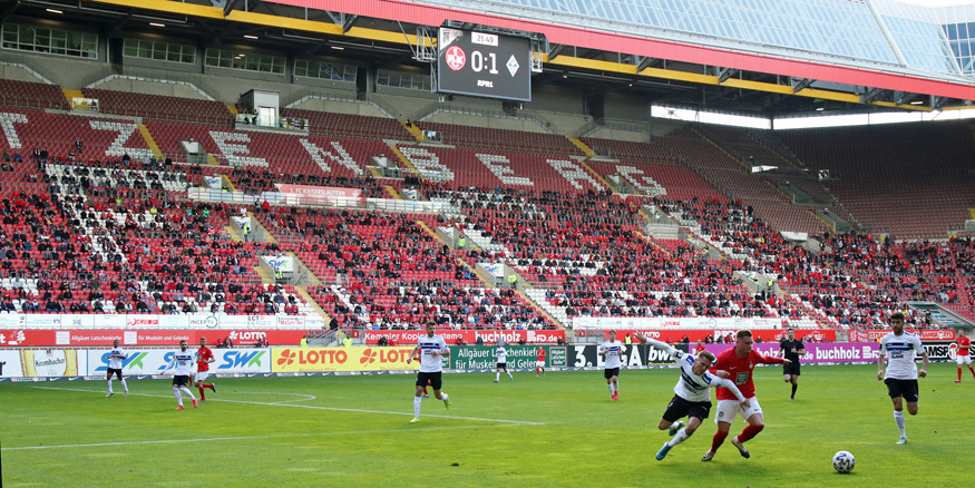 6.000 Zuschauer waren beim Derby auf dem Betzenberg