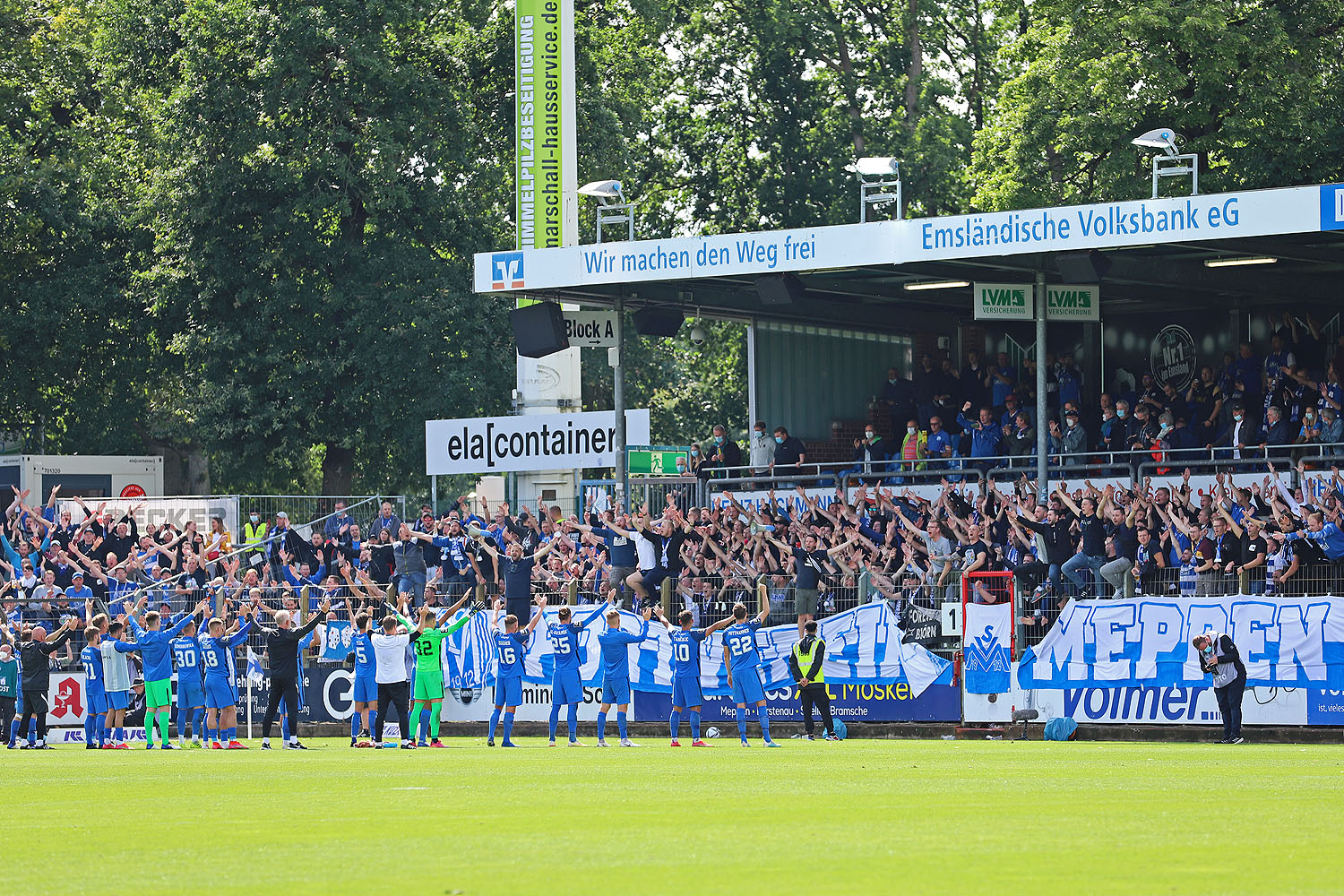 Gute Stimmung bei den Meppen-Fans