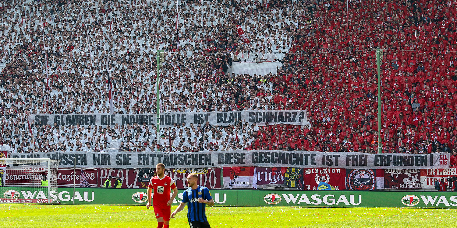 1-fc-kaiserslautern-1-fc-saarbruecken-3-liga-2021-2022-9.jpg