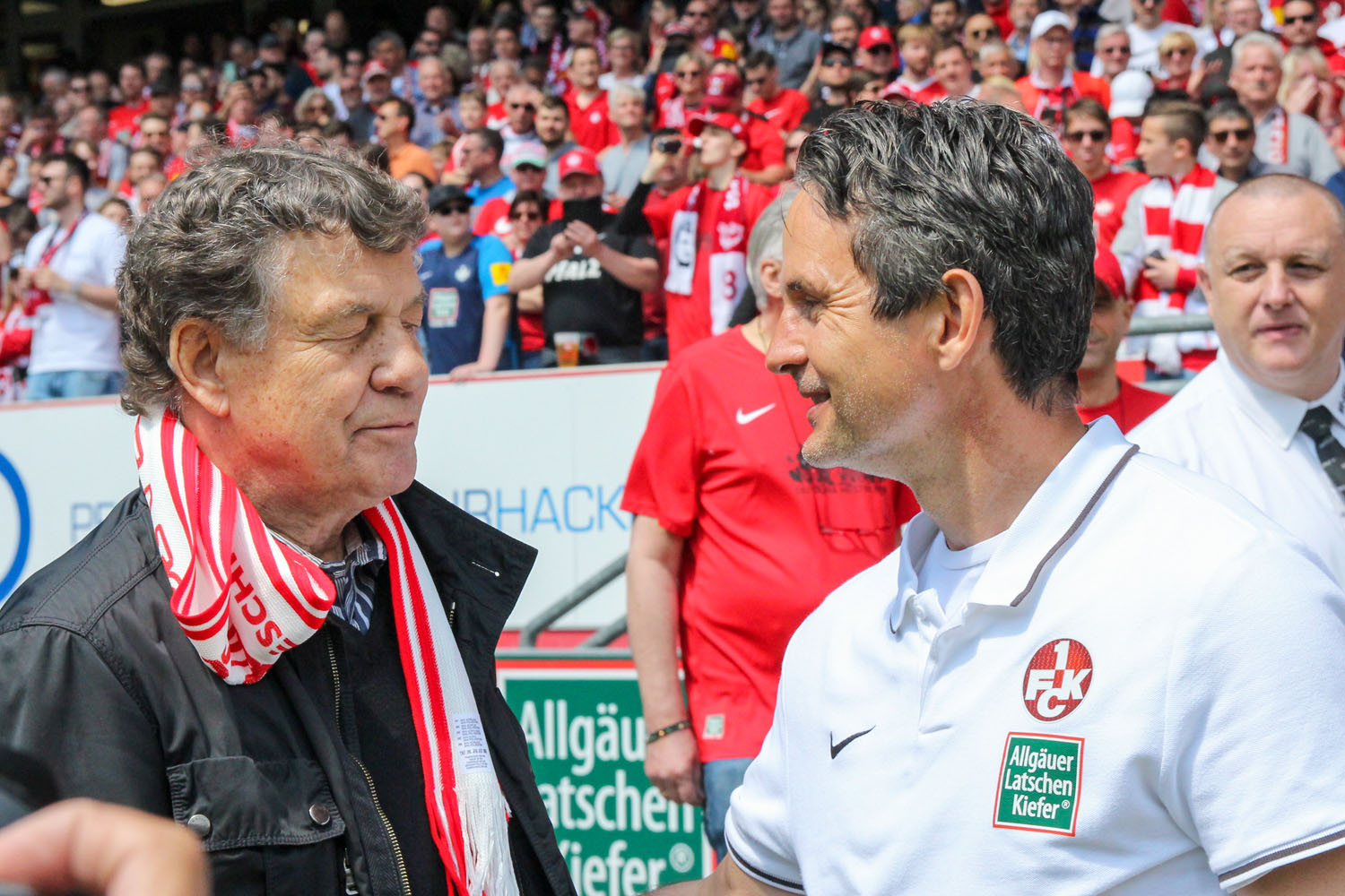 Meistertrainer Otto Rehhagel mit FCK-Cheftrainer Dirk Schuster
