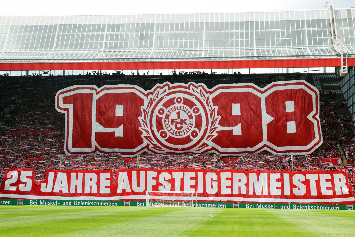 1-fc-kaiserslautern-fc-st-pauli-2-bundesliga-2023-2024-7.jpg