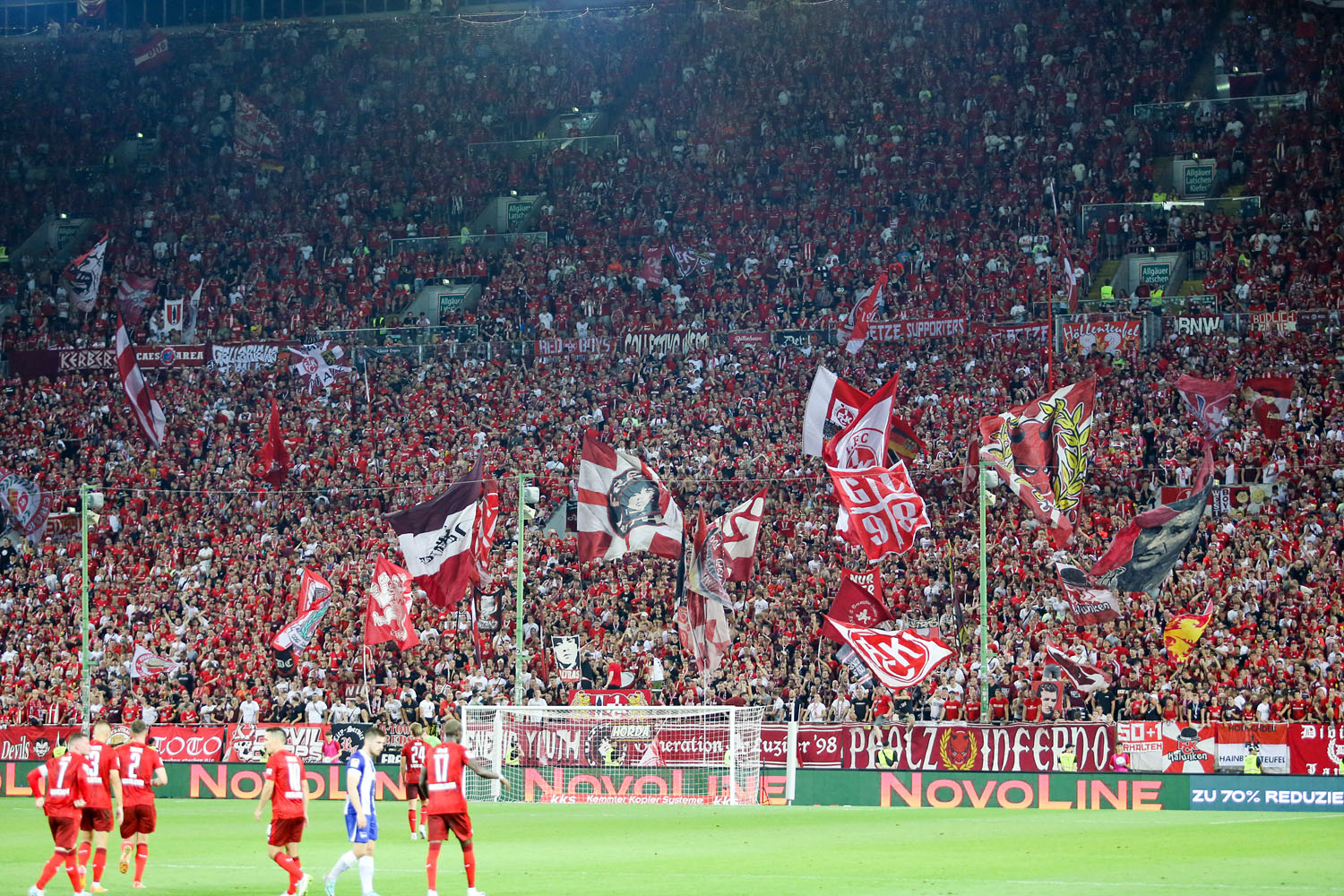 Torjubel nach einem der Treffer für den FCK