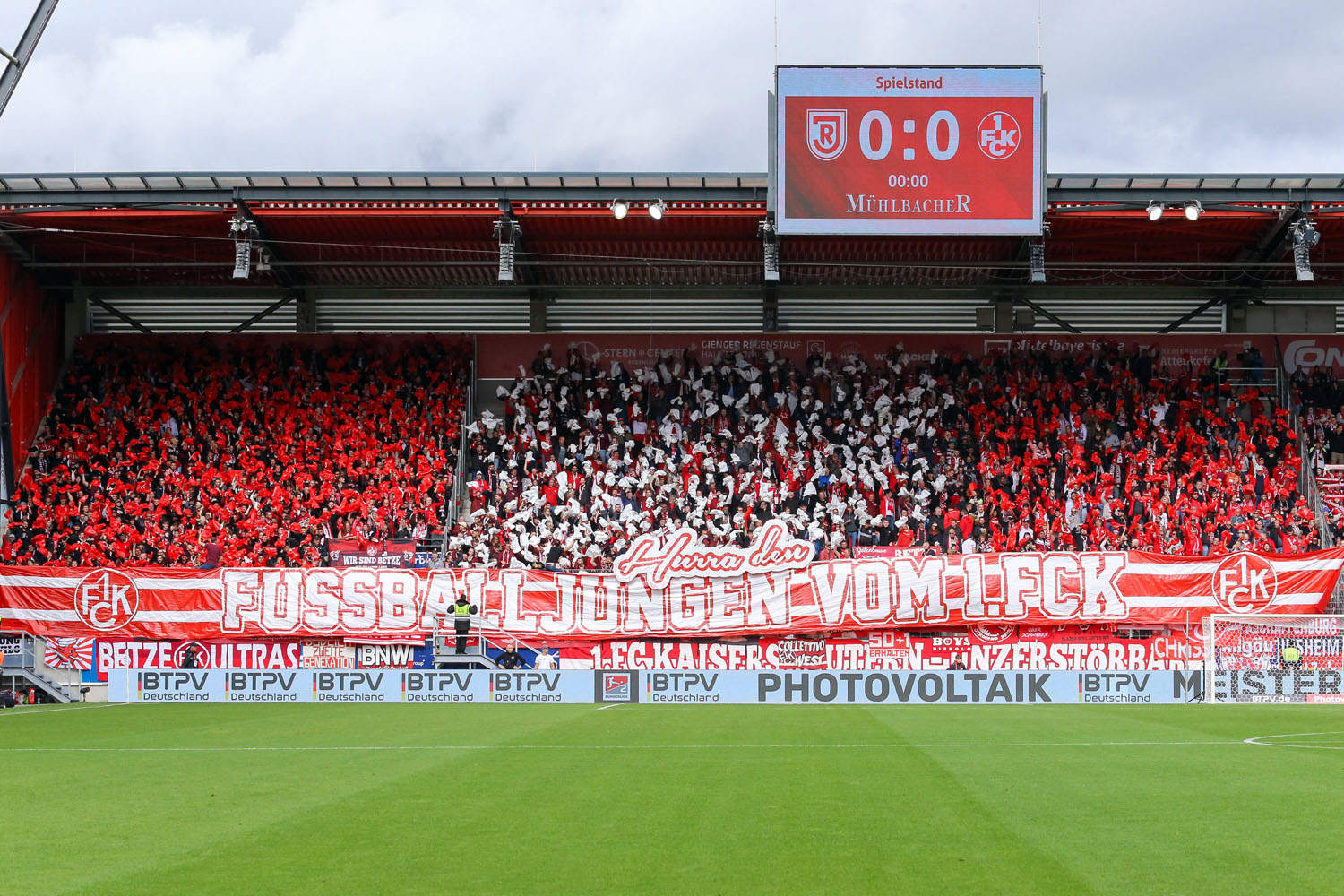 Choreo im Gästeblock: 