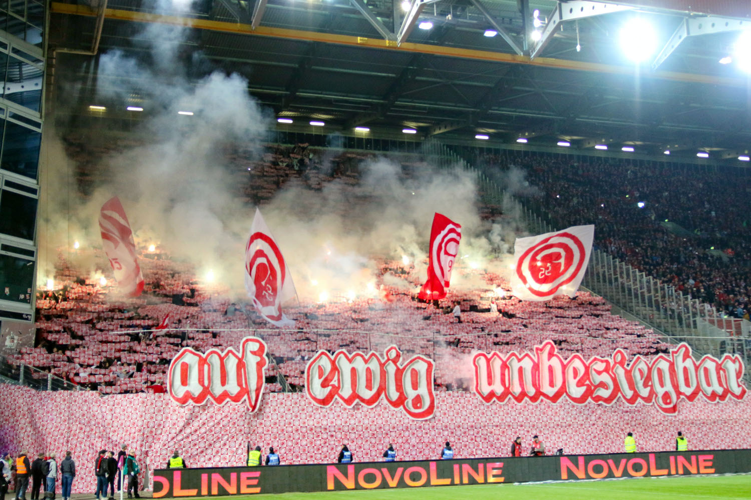 Choreo der Fans von Fortuna Düsseldorf