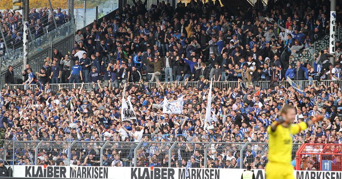 KSC-Fans im Wildparkstadion