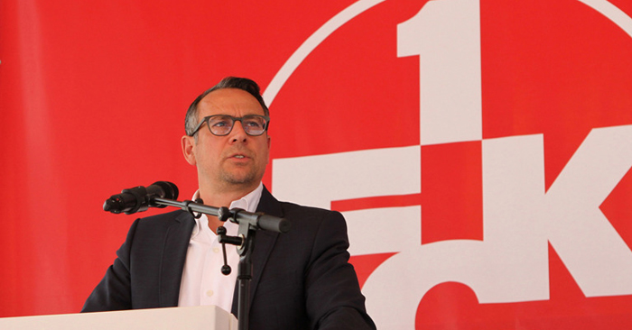 Bader lobt Mannschaft: 