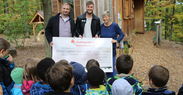 Löhmannsröben neuer Pate des SOS-Kinderdorfes