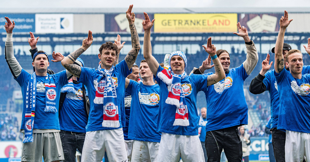 3. Liga: Rostock steigt auf, Meppen und Bayern ab