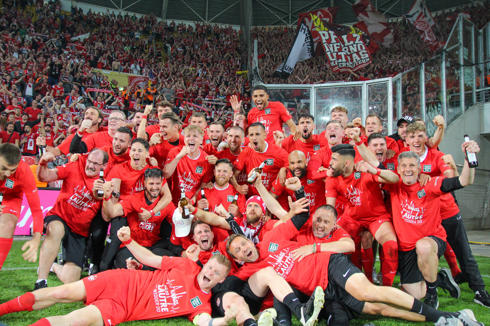 RLP: Rote Teufel zur Mannschaft des Jahres 2022 gewählt