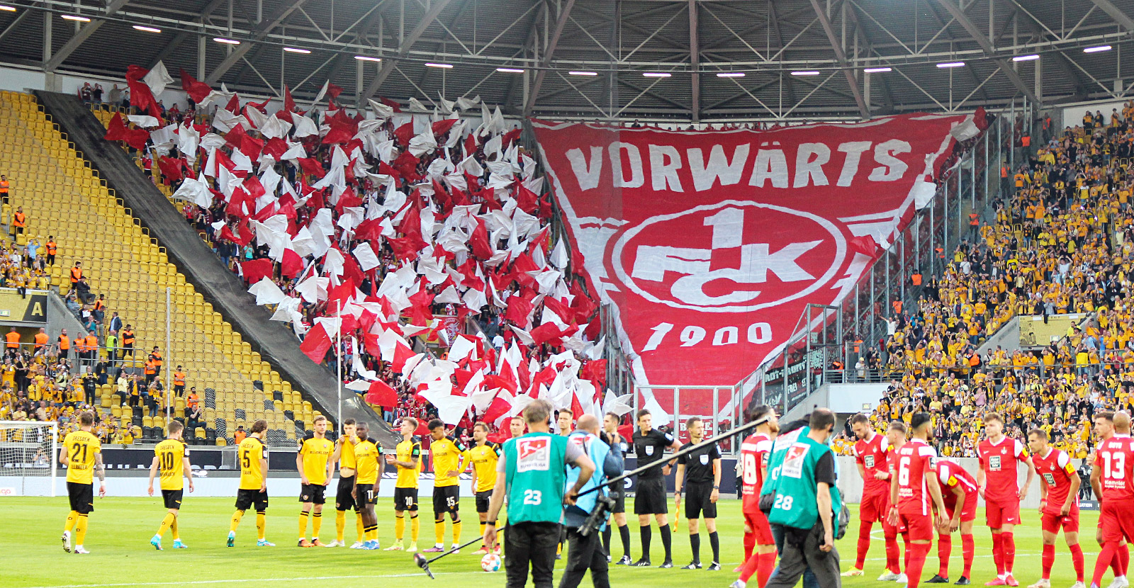 Überragende Fan-Stimmung in der Drittliga-Relegation