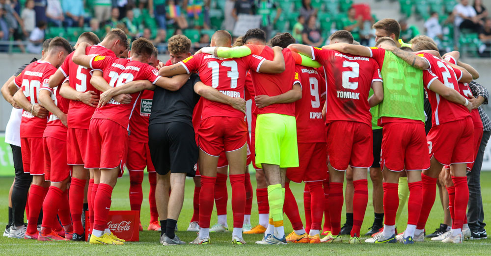 Lautern startet mit Neuzugang Klement gegen Magdeburg