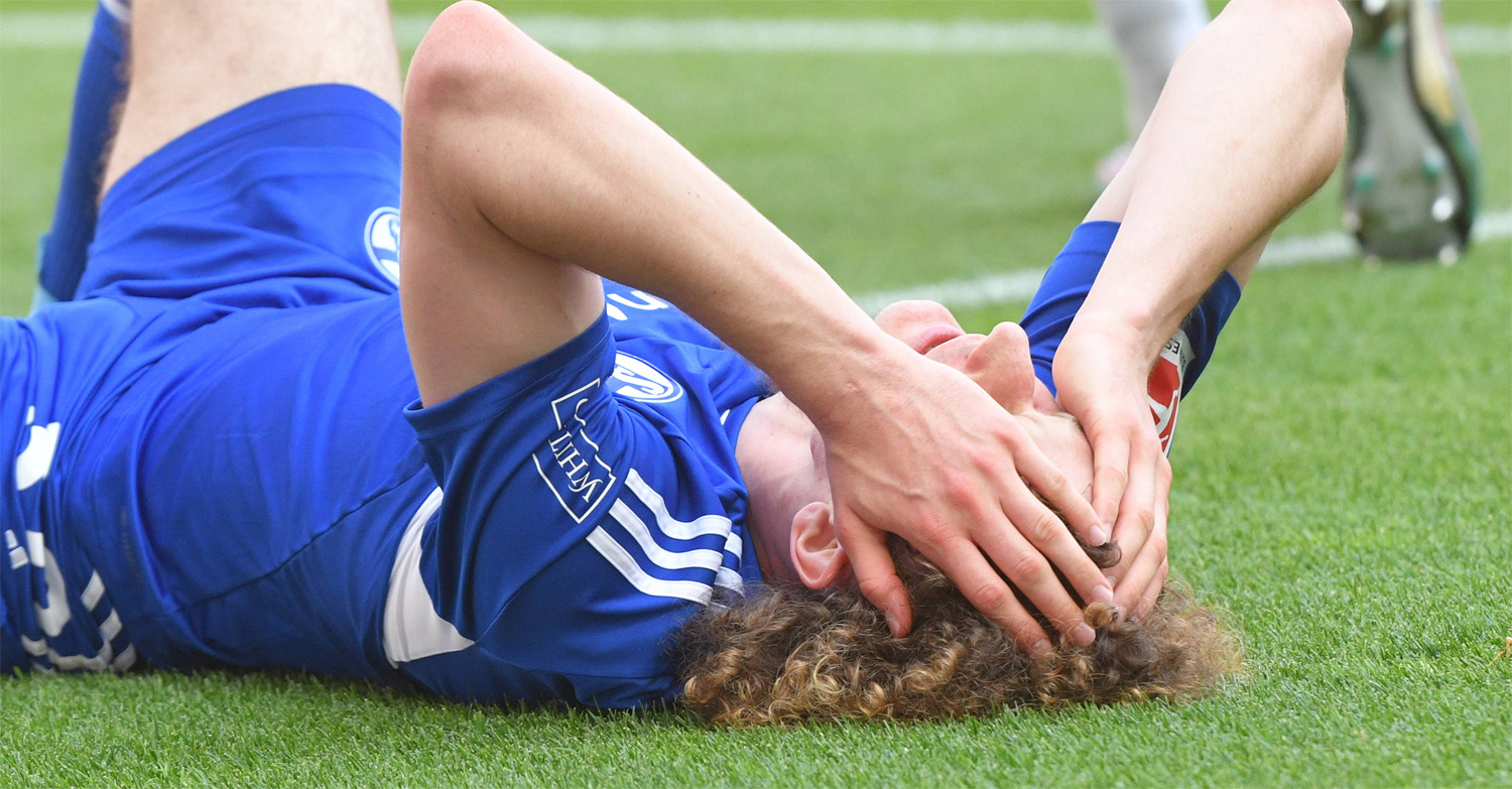 Schalke steigt in die Zweite Liga ab, der VfB zittert noch