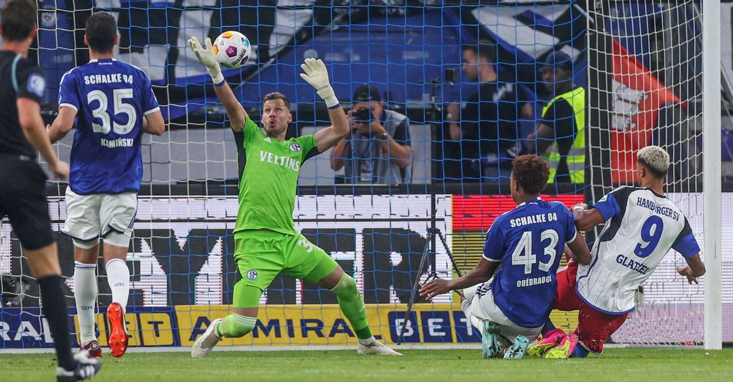 Glatzel gegen Müller: HSV holt Auftaktsieg gegen Schalke