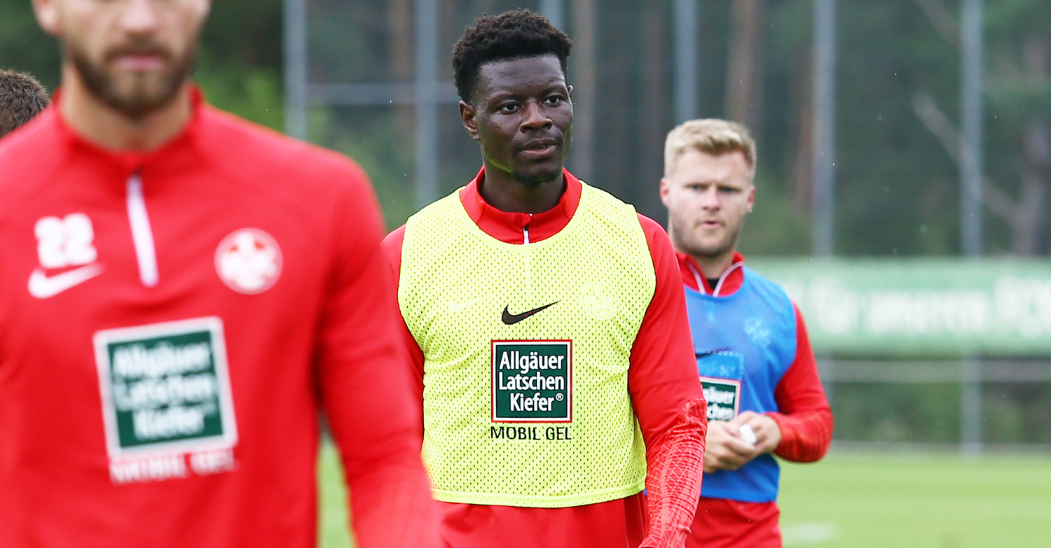 Ragnar Ache ist zurück im Mannschaftstraining