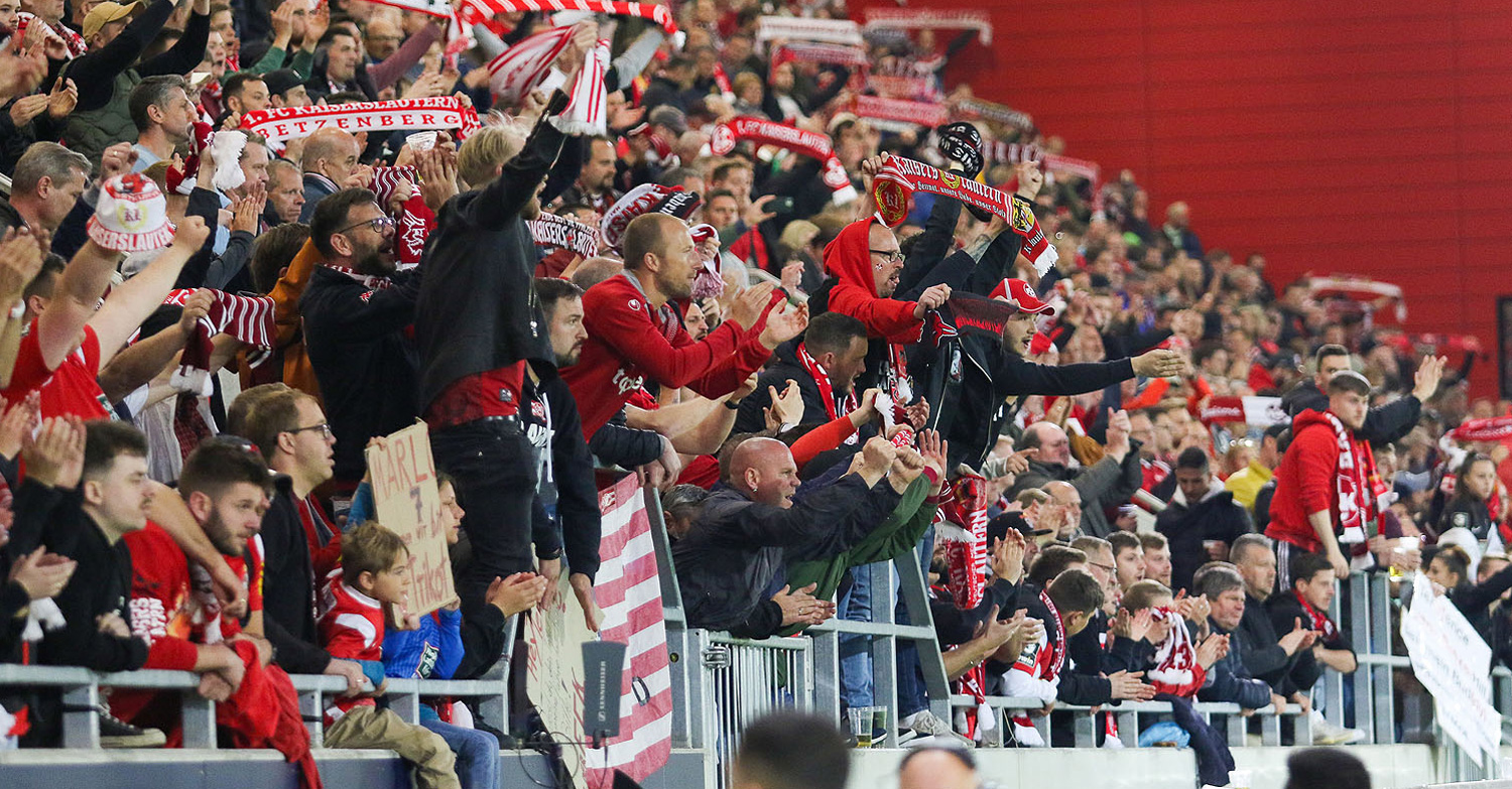Entlastungszug zum Auswärtsspiel des FCK in Wiesbaden