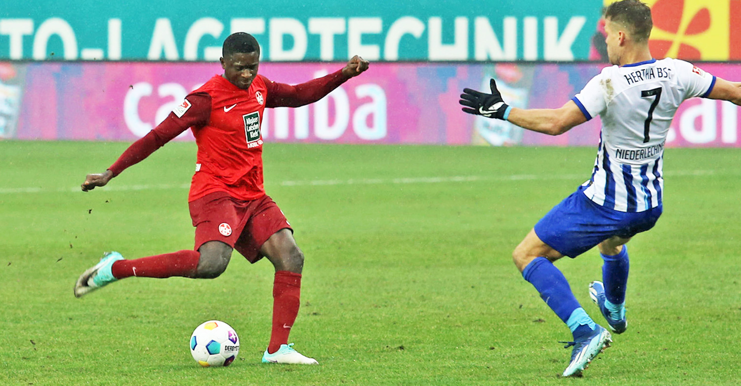 Afeez Aremu nach Platzverweis für drei Spiele gesperrt
