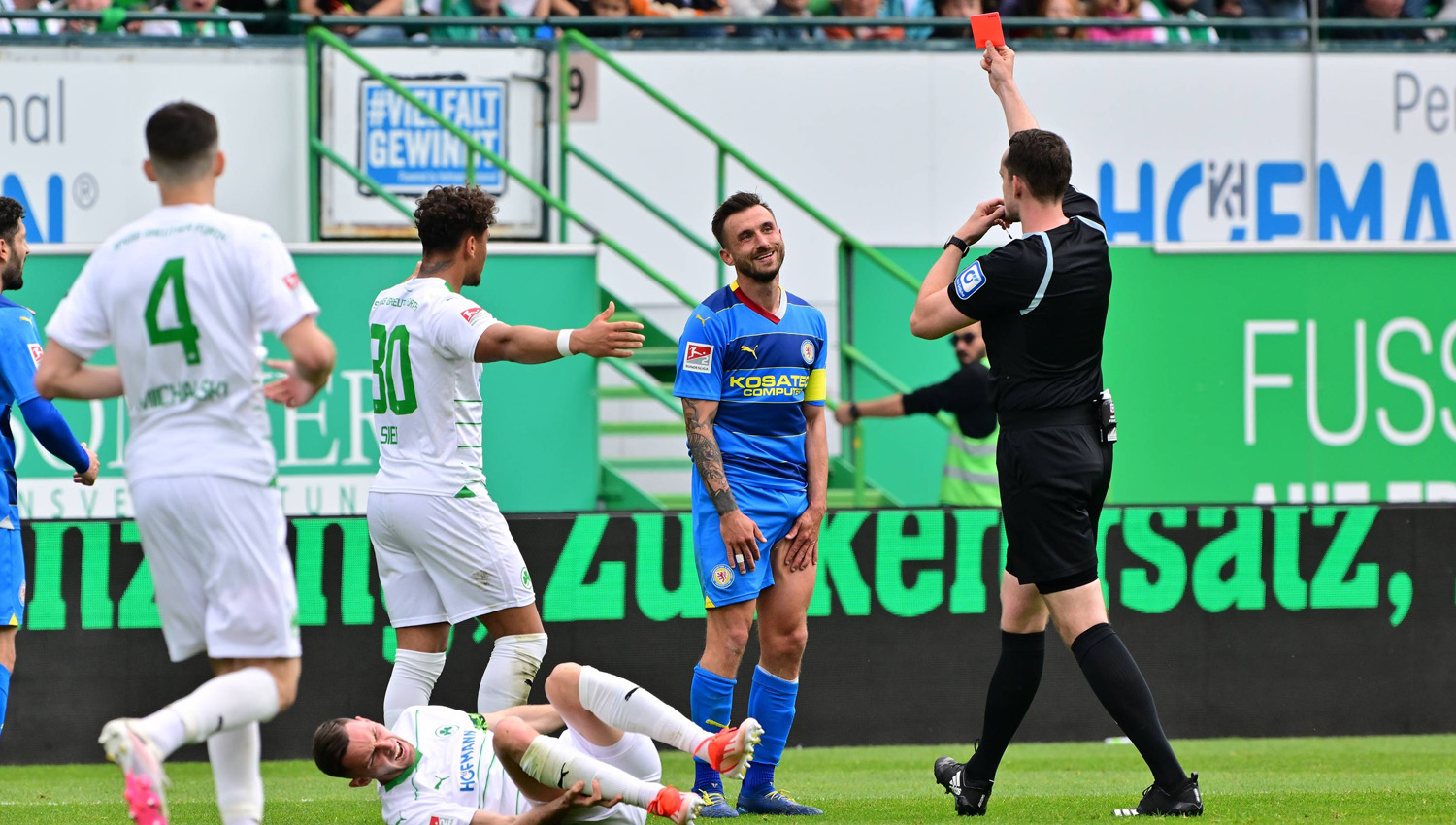 Abstiegskampf: Rückschlag für Rostock und Braunschweig