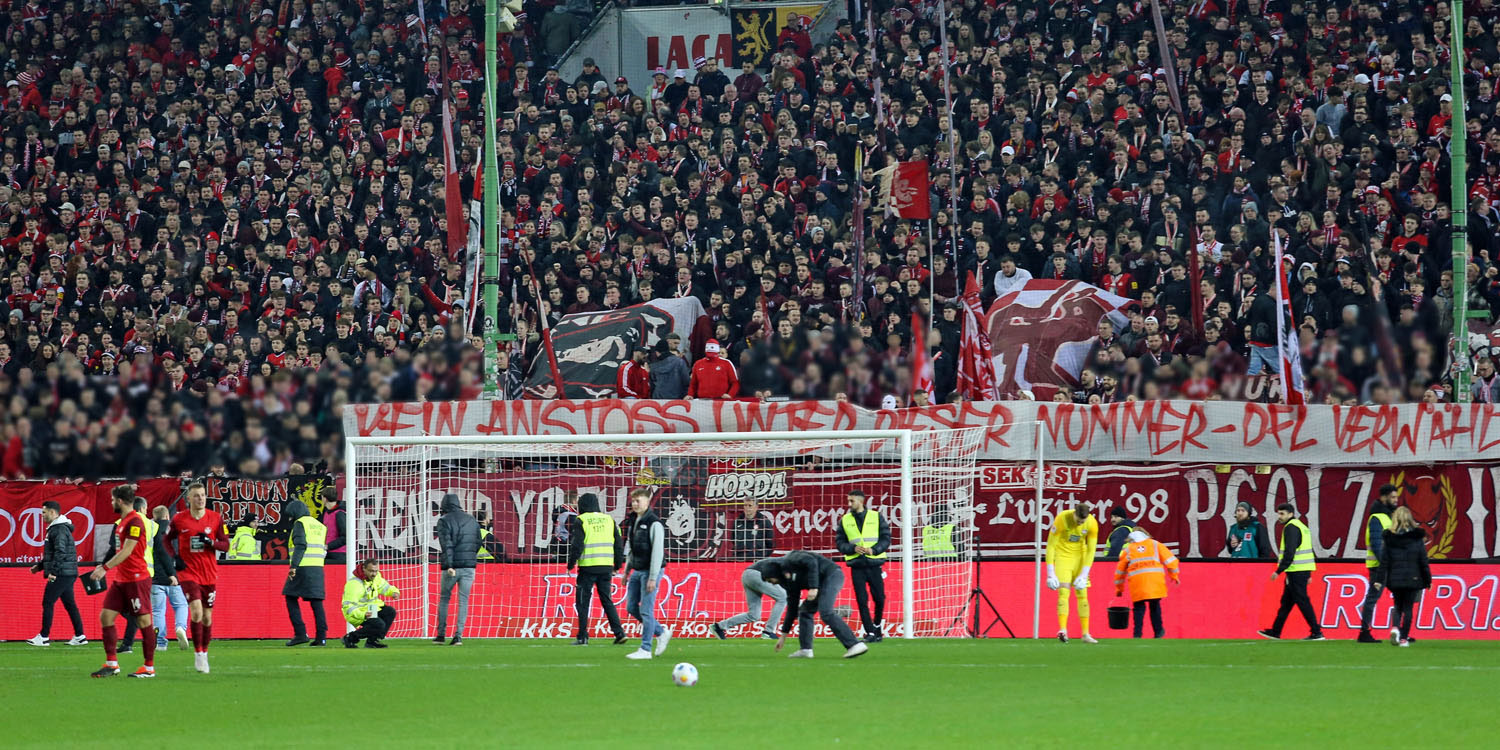 Weitere Geldstrafe wegen Fanprotest gegen DFL-Investor